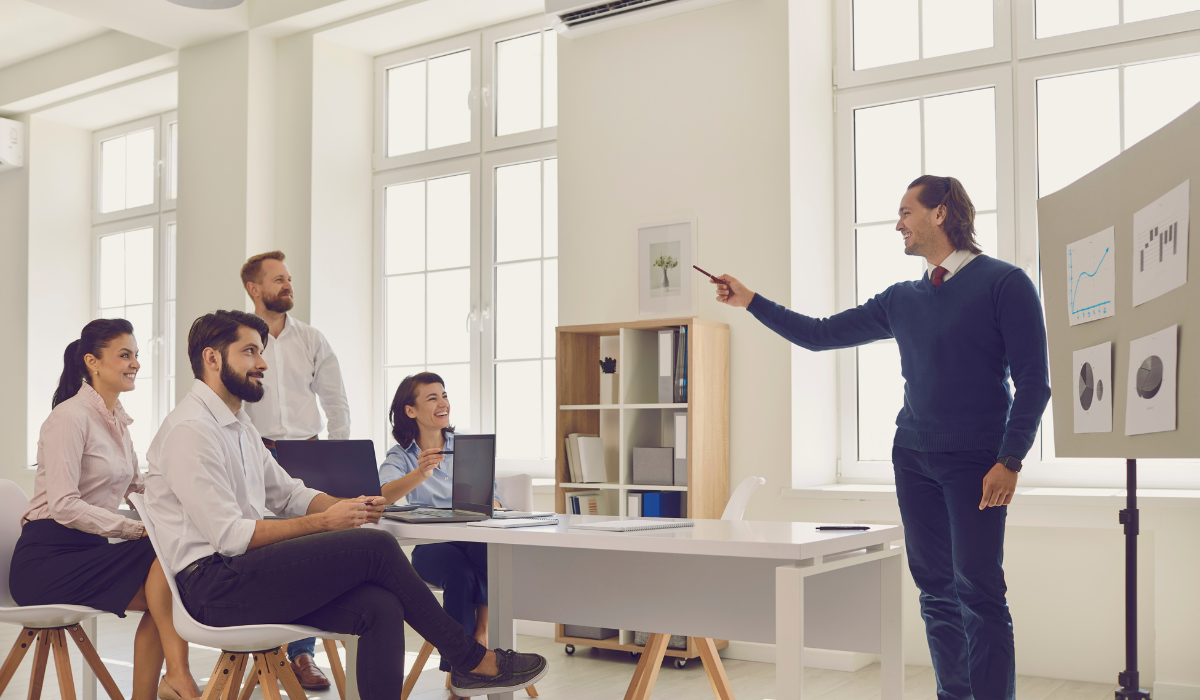 Top 5 Mistake-Avoiding Founders: Lessons in Smarter Leadership